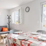 Maison De 2 Personnes * Maille (Vendee)