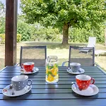 Maison De 2 Personnes *